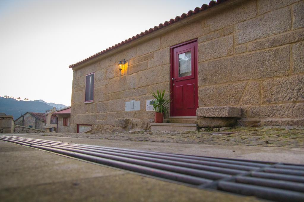 Casa Da Fecha Guest House Parada  Exterior photo